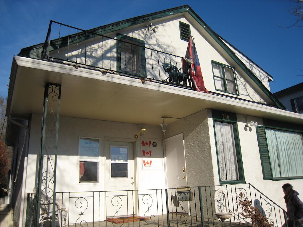 Kelowna Okanagan Lake Hostel Экстерьер фото