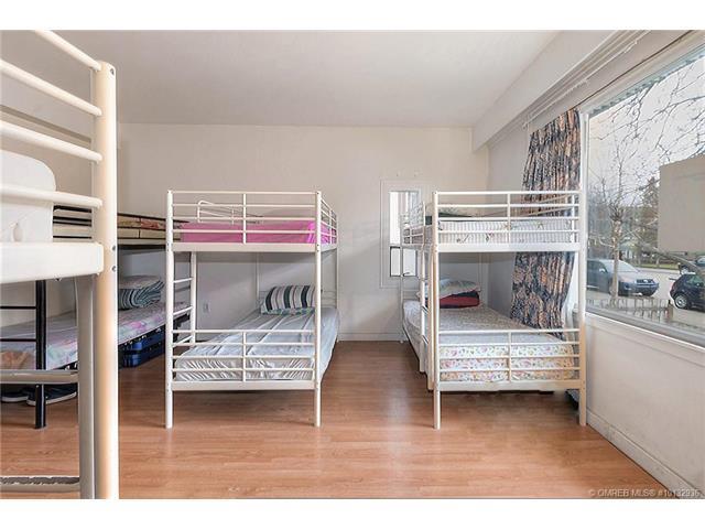 Kelowna Okanagan Lake Hostel Экстерьер фото