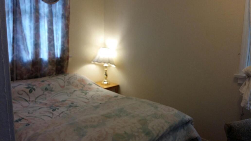 Kelowna Okanagan Lake Hostel Экстерьер фото